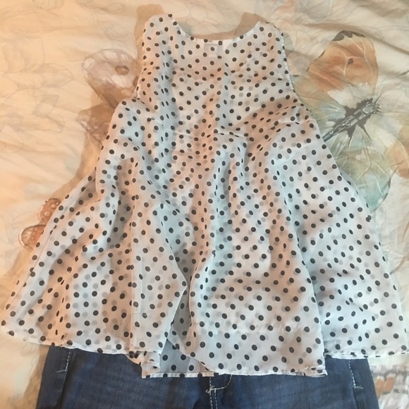 Light and Classy Polka Dot Top - Picture 3 of 5